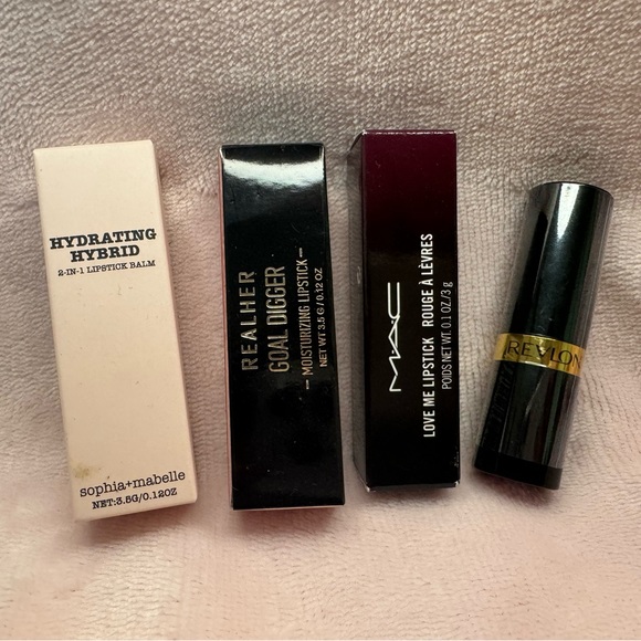 lipstick bundle of 4 - Picture 1 of 3